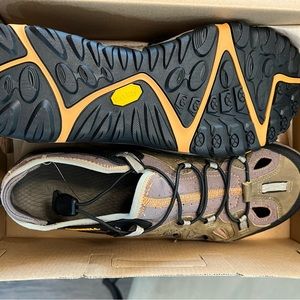 Merrill All Out Blaze Sieve All Terrain or water Shoe
